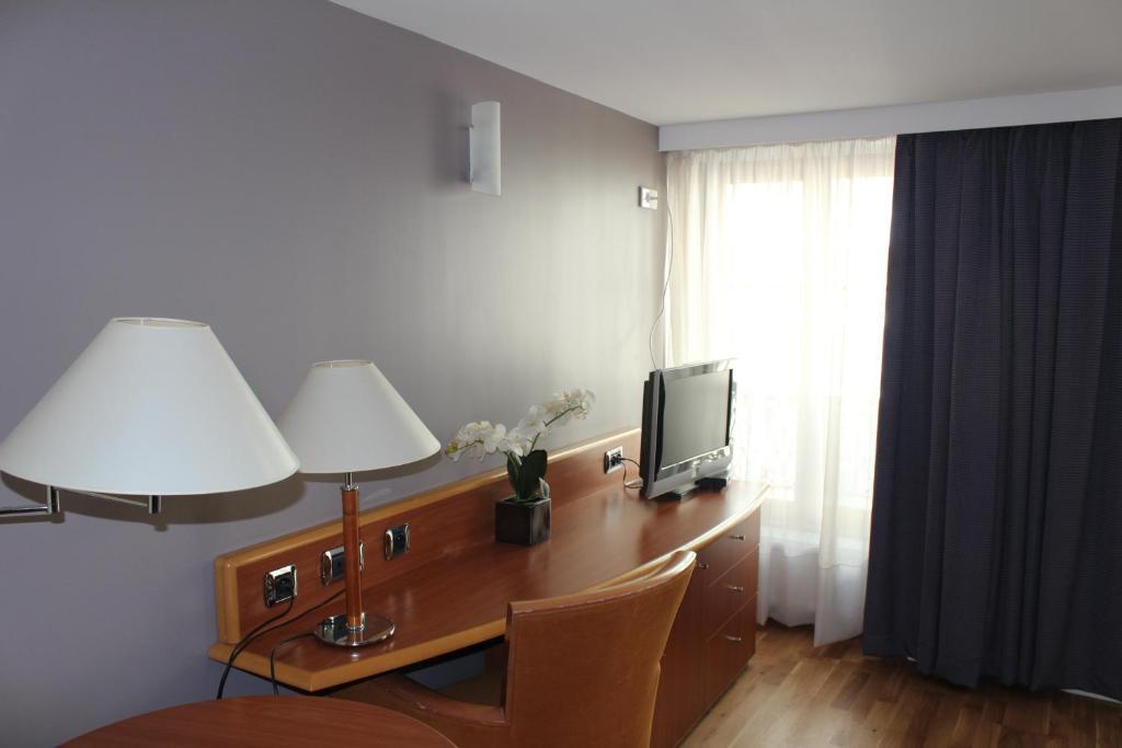 Hotel Metropolitain Paris Værelse billede