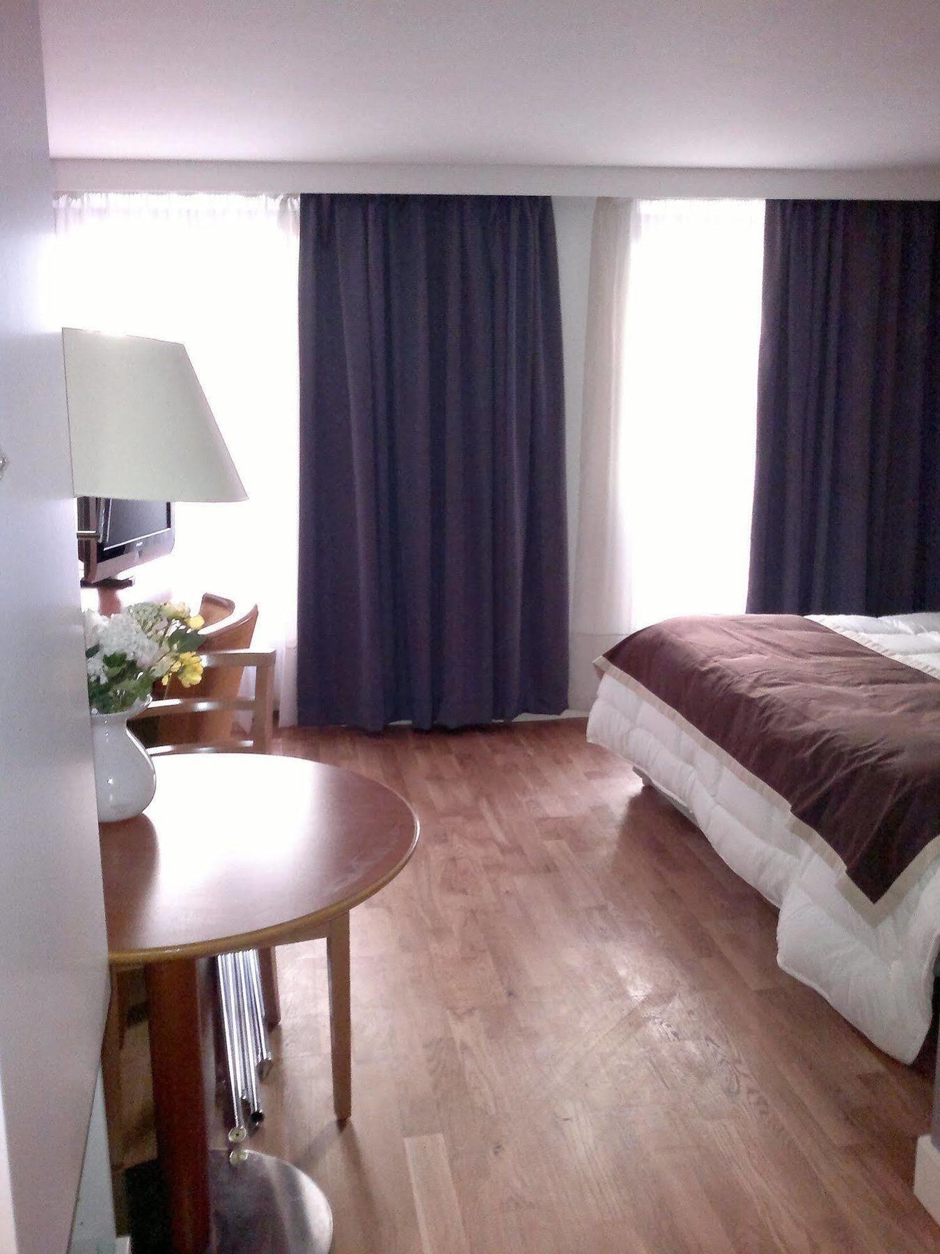 Hotel Metropolitain Paris Eksteriør billede